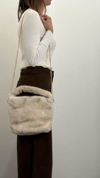 Borsa a mano in ecopelliccia