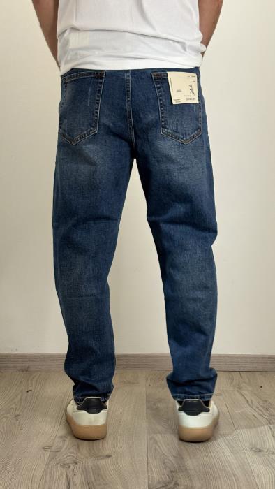 Jeans oversize fit effetto used
