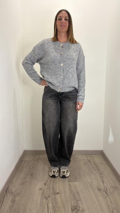 Cardigan con bottoni gioiello