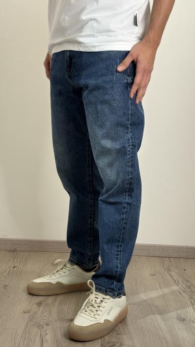 Jeans oversize fit effetto used