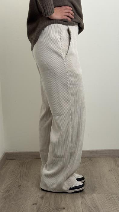 Pantaloni donna velluto a coste